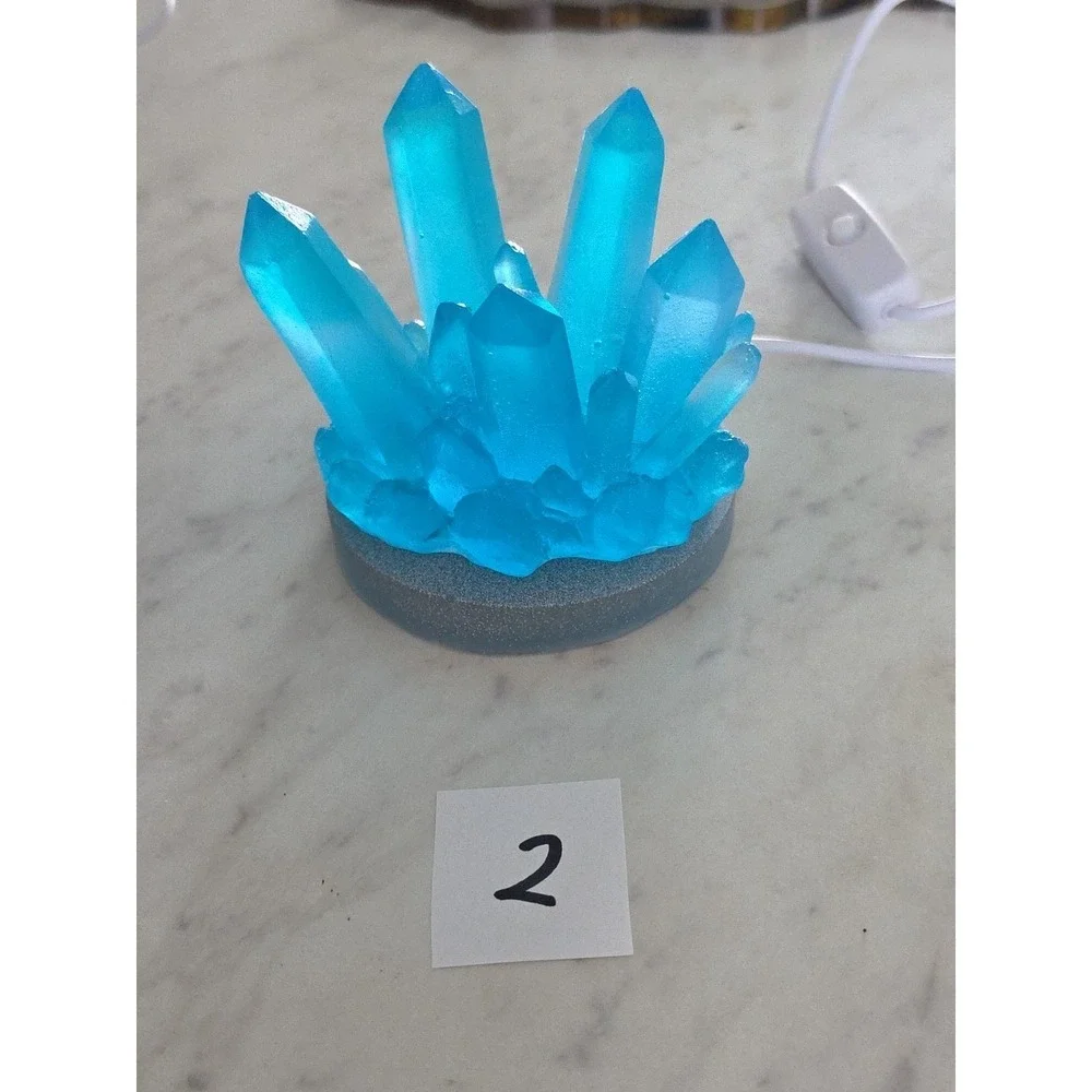 Handmade Resin Crystal LED Night Light – Glowing Crystal Cluster Lamp Home Decor